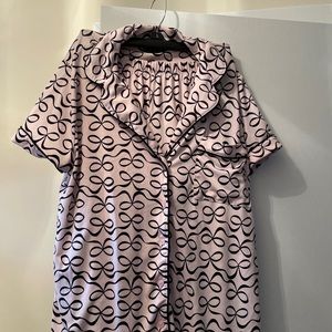 Kate Spade Pajama Set Size Med Pink and Black Bow Tie  Design